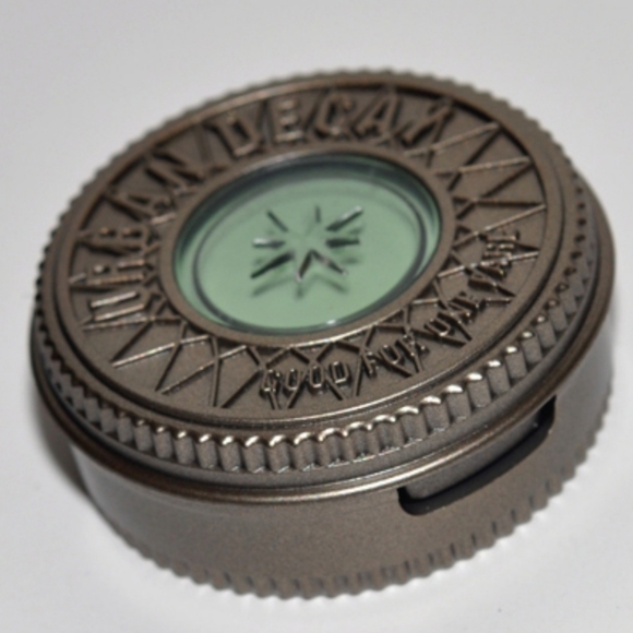 🌟HP🌟🧚♀️🌟CHRONIC Urban Decay DISCONTINUED Eyeshadow Single NWOBOX - Picture 6 of 8